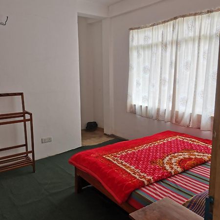 Traveler'S Choice Hotel Nuwara Eliya Exterior foto
